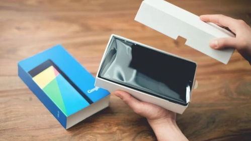 電子產品的“香氣” 是便利的芬芳還是欲望的迷霧？